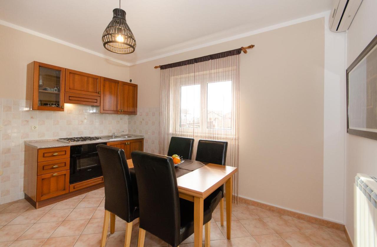 Apartments Villa Amfora Rovinj Eksteriør billede