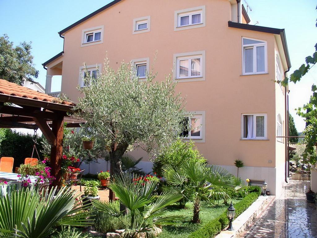 Apartments Villa Amfora Rovinj Eksteriør billede